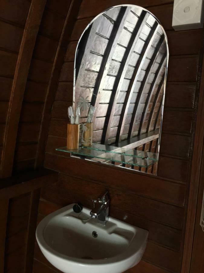 Lotus Bungalow Hotel Nusa Penida Zewnętrze zdjęcie