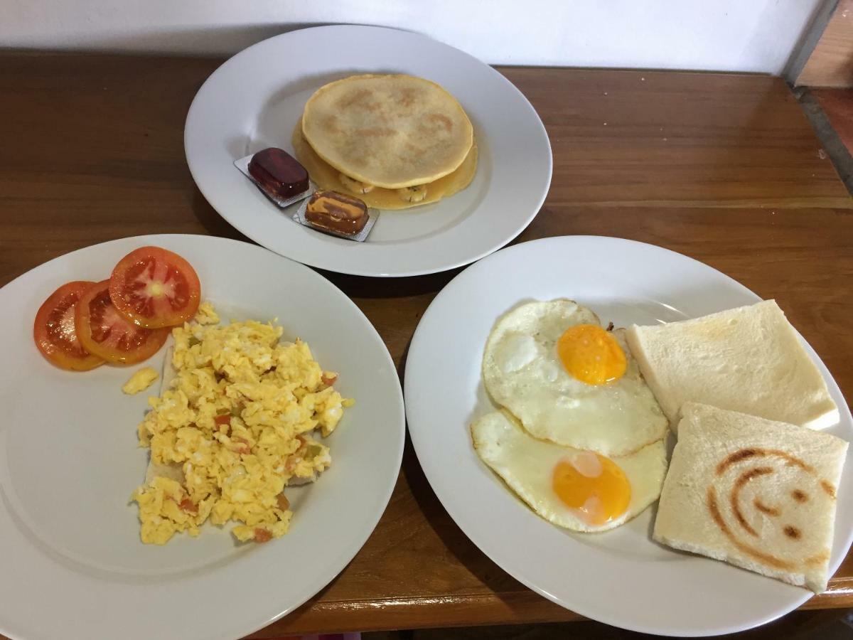 Lotus Bungalow Hotel Nusa Penida Zewnętrze zdjęcie