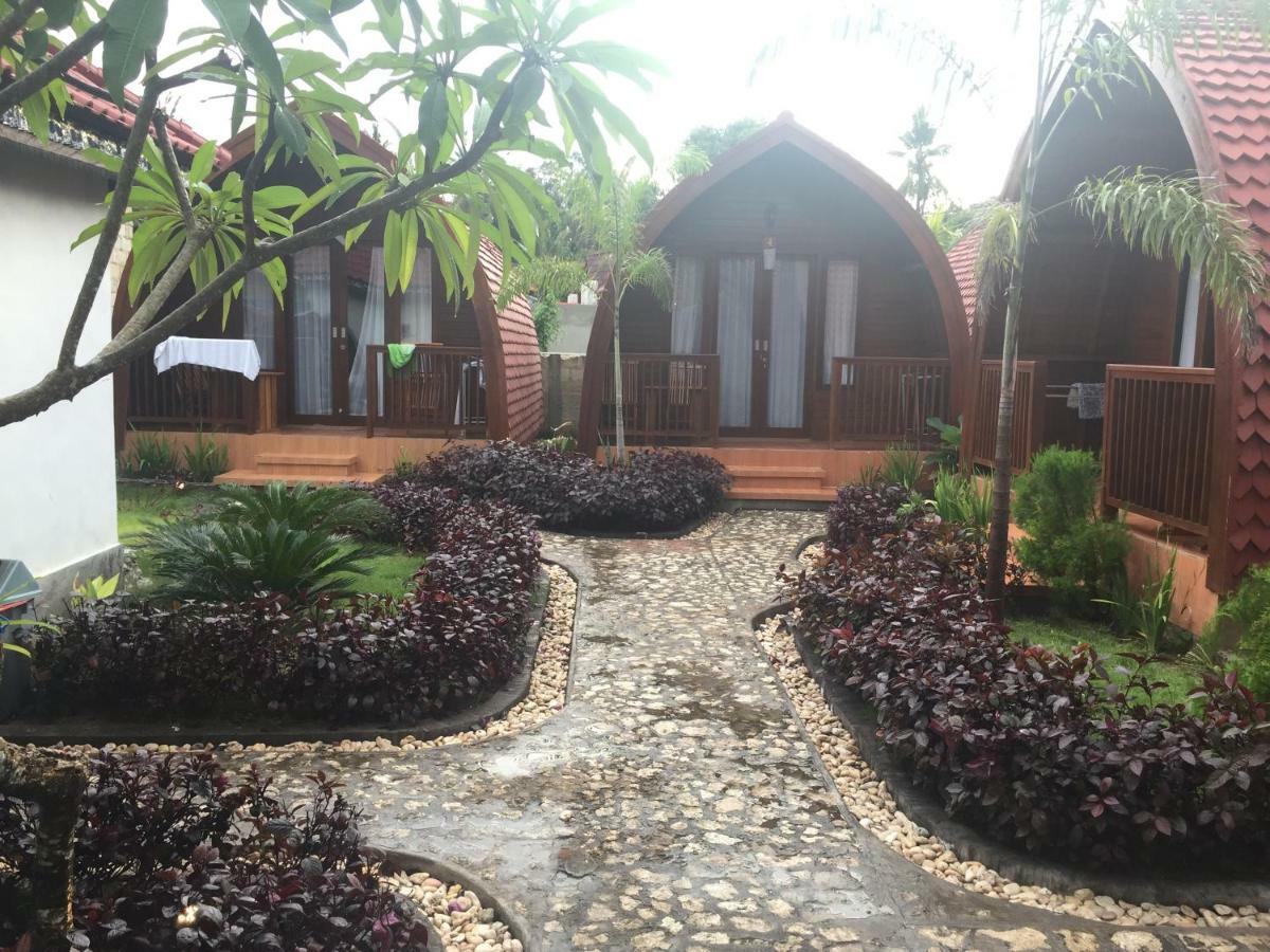 Lotus Bungalow Hotel Nusa Penida Zewnętrze zdjęcie